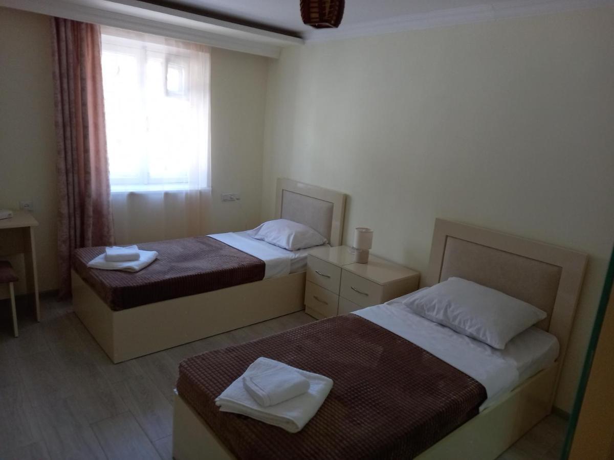 Bed and Breakfast H.A.S.K Ґюмрі Екстер'єр фото
